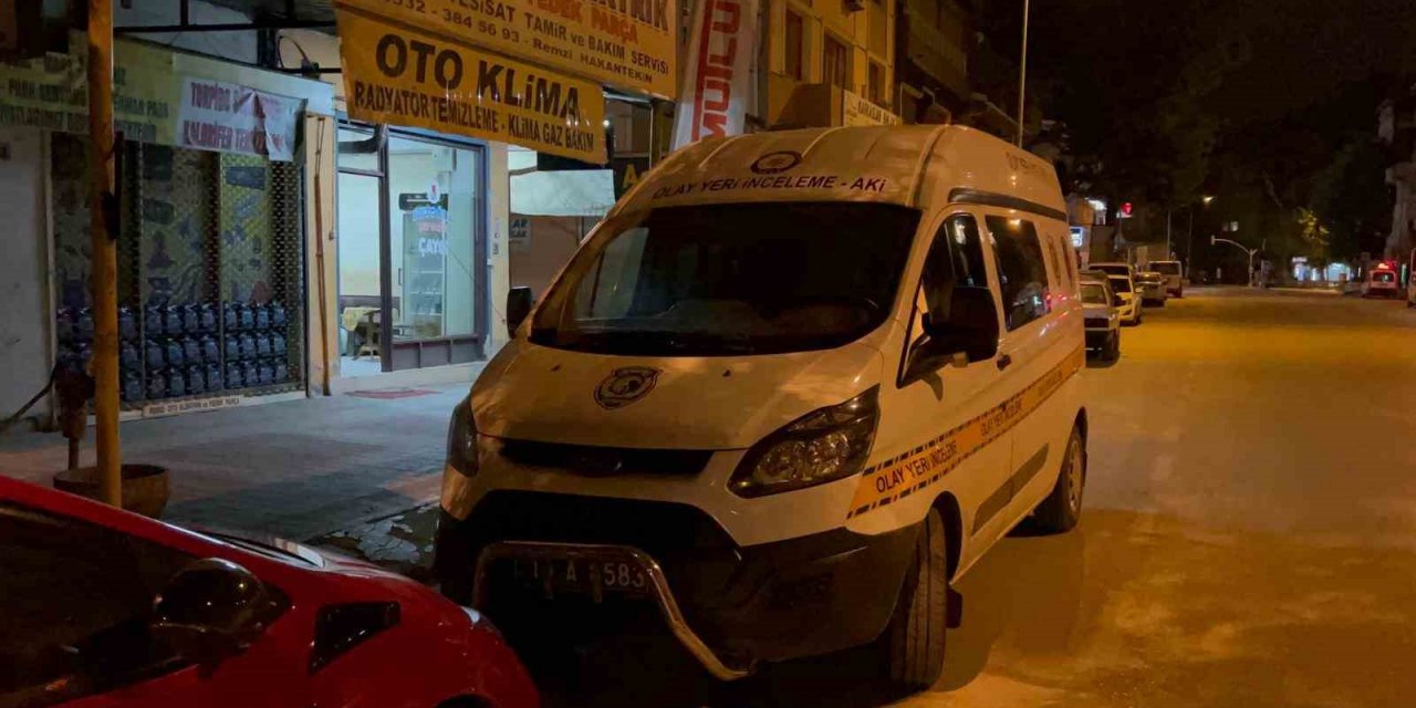 İşyerine kurşun yağdırdılar