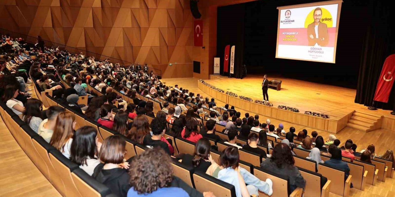 Büyükşehirle Gençlik Buluşmaları devam etti