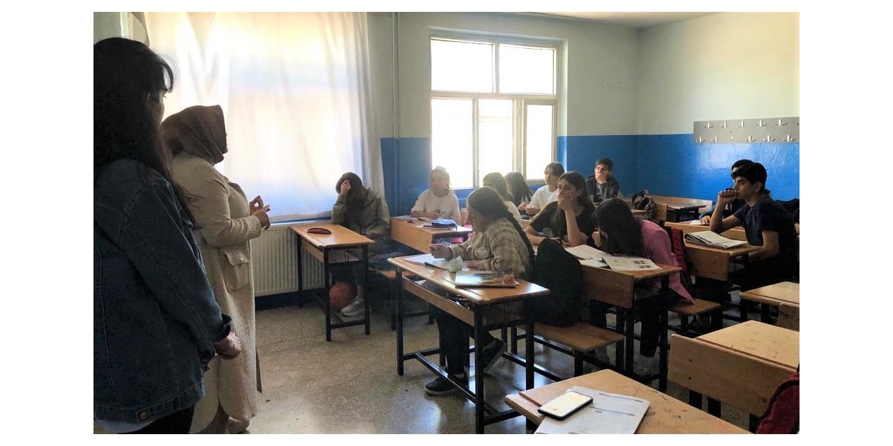 Eğitmenler bilgievlerini MEB’e bağlı okullarda tanıttı