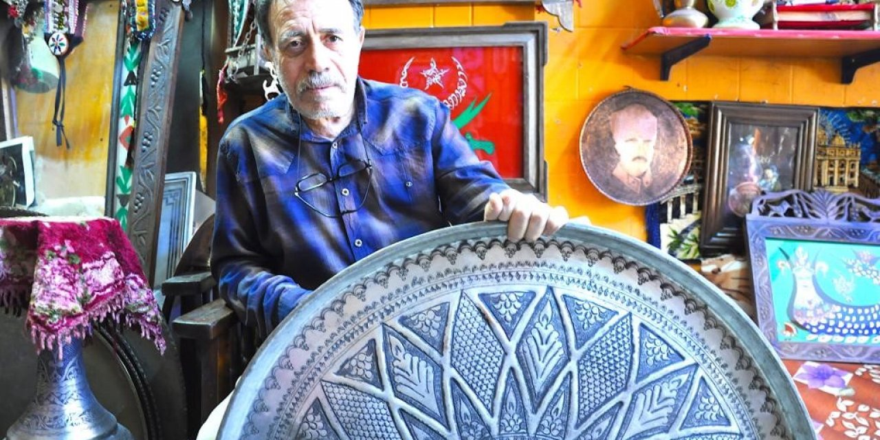 Mardin’de yok olmaya yüz tutan sanatı ayakta tutmaya çalışıyor