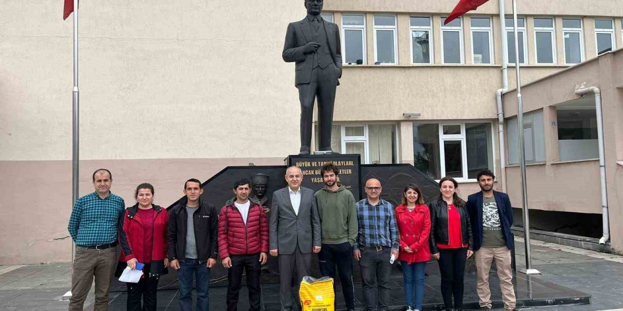 Örtü altı yetiştiriciliği yapan üreticilere gübre desteği