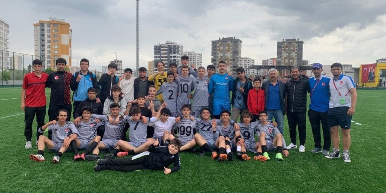Kayseri U17 Liginde Play-Off heyecanı