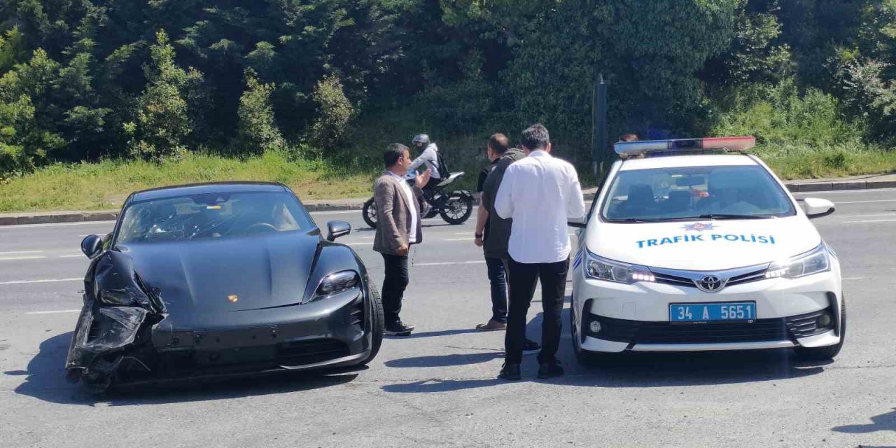 Sarıyer’de 8 milyon TL’lik araç kazaya karıştı: 1 yaralı