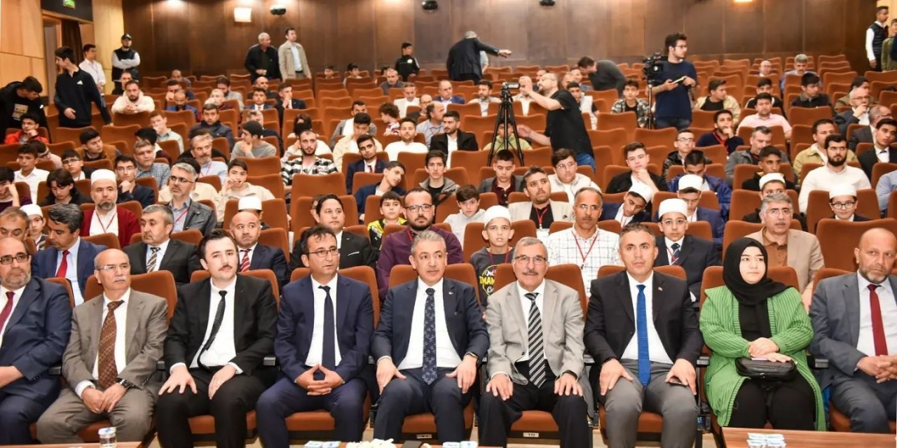 Karaman’da “Genç Muhafızlar” hafızlık yarışmasının bölge finali yapıldı