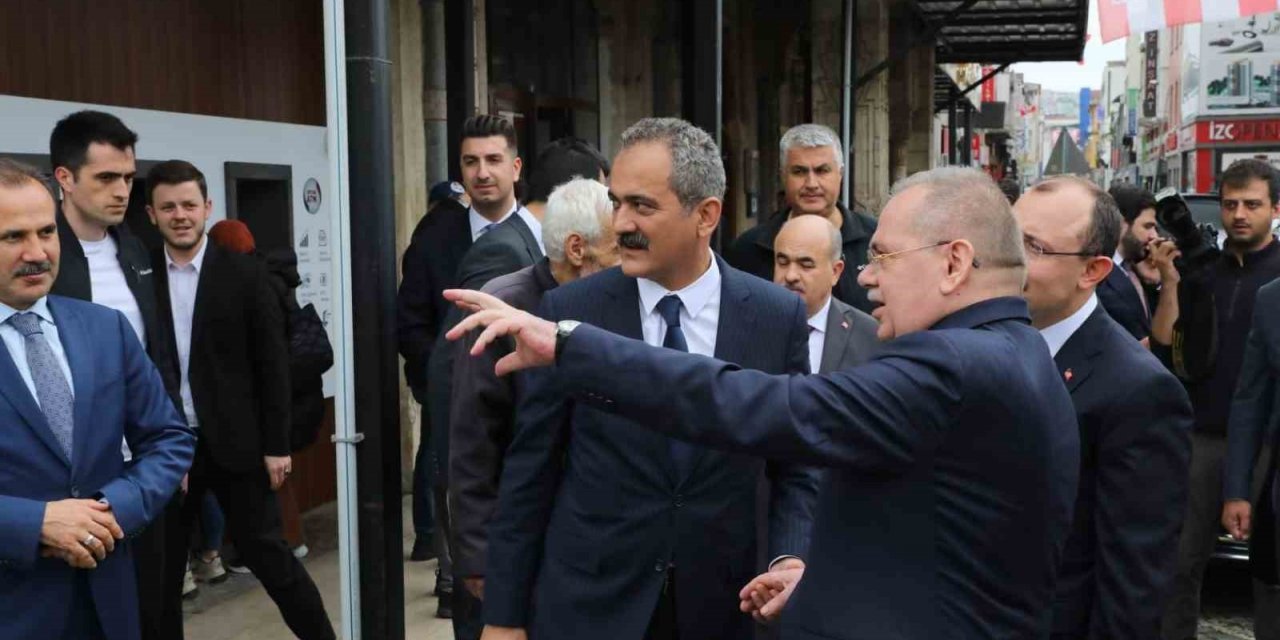 Bakan Mahmut Özer: “Türkiye’deki tüm OSB’lere anaokulları açıyoruz”