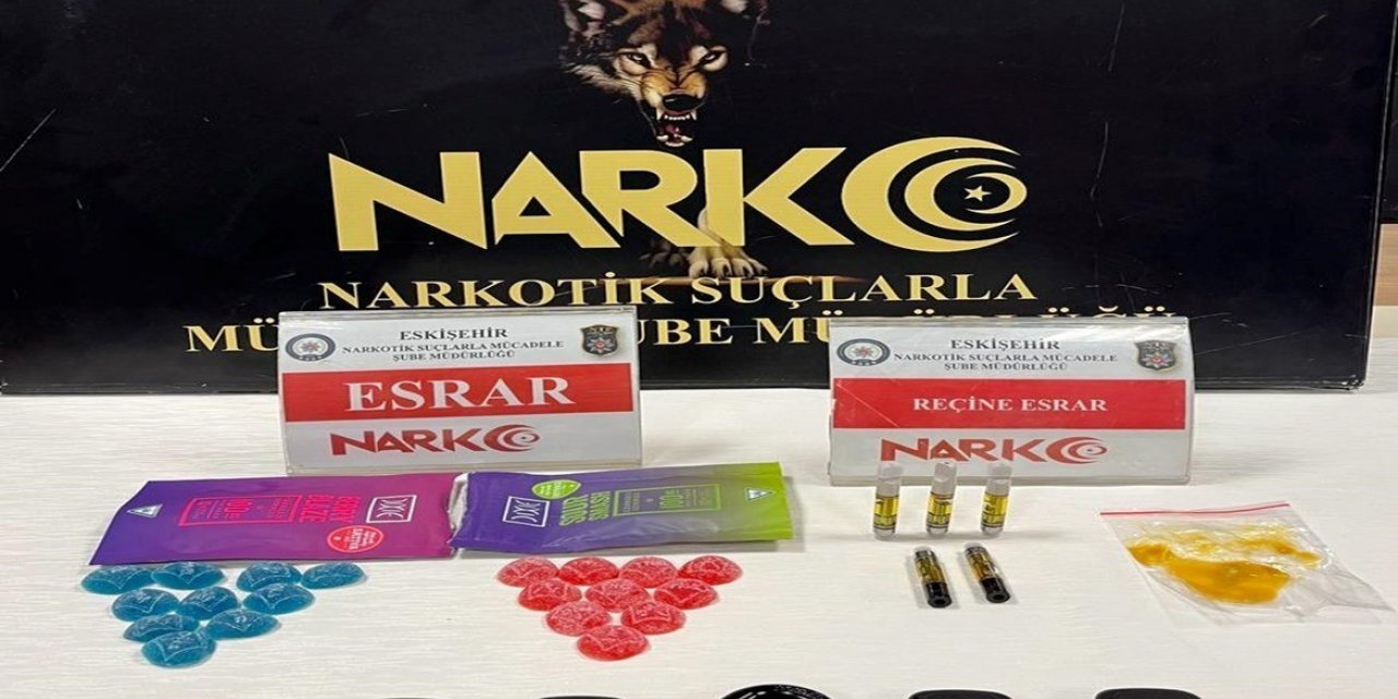 1,8 kilogram uyuşturucu madde ele geçirilen operasyonlarda 18 şüpheli yakalandı