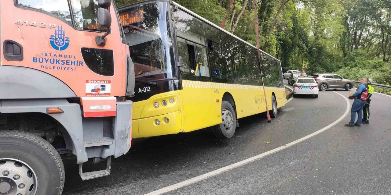 Sarıyer’de facianın eşiğinden dönüldü: Yolcu bulunan İETT otobüsü kaza yaptı