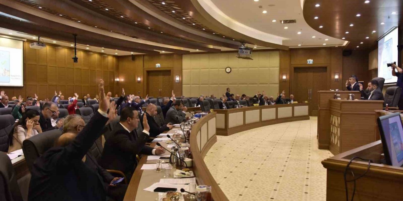 BUSKİ faaliyetlerine meclis onayı