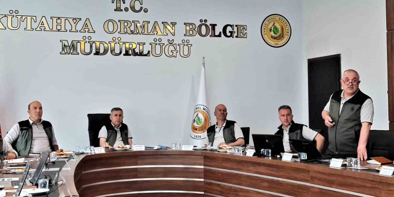Kütahya OBM’de 2023 yılı orman yangınları ile mücadele tedbirleri masaya yatırıldı