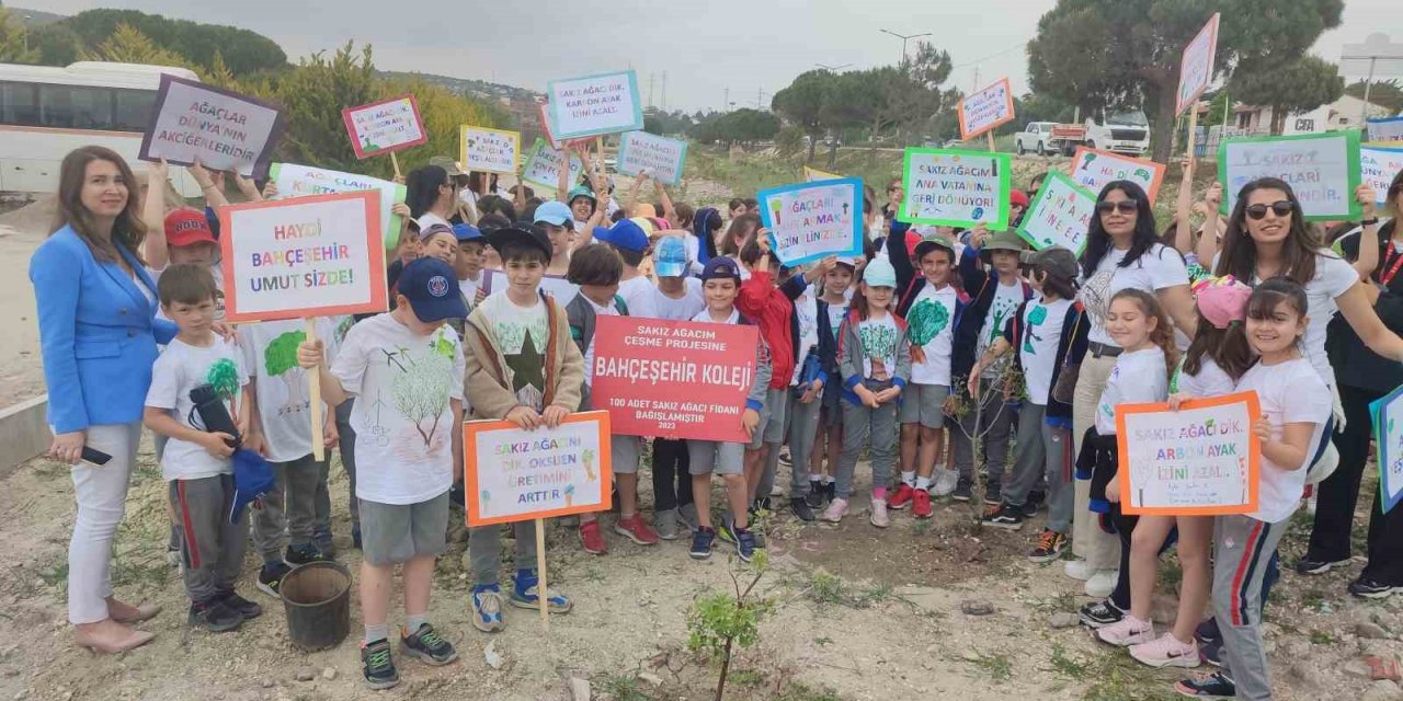 Depremde yaşamını yitiren 98 can Çeşme’de yaşayacak