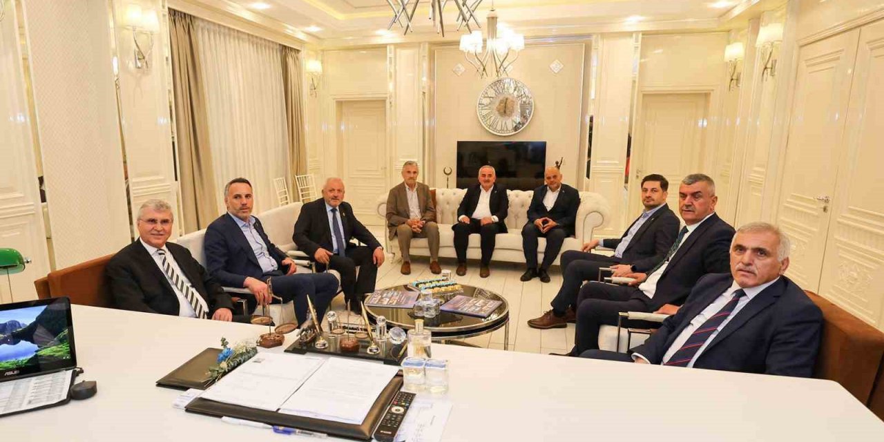 Başkan Yüce: "28 Mayıs’ta zafer türküleri söyleyeceğiz"