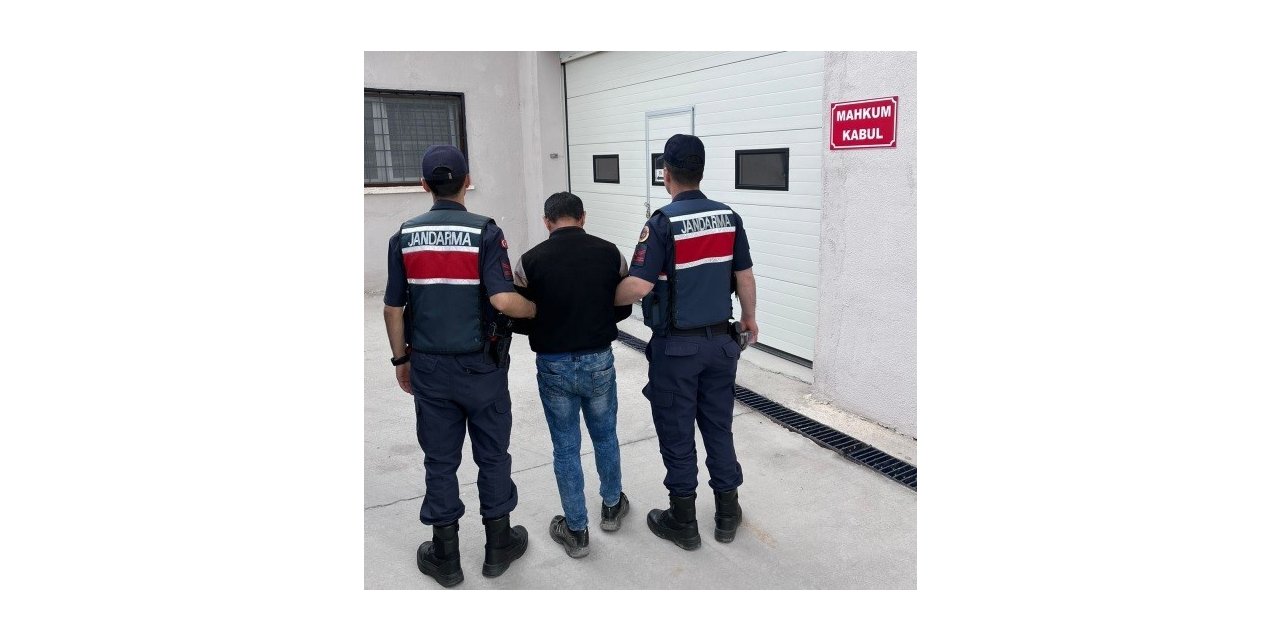 10 yıl 5 ay hapis cezasıyla aranan şahsı jandarma yakaladı