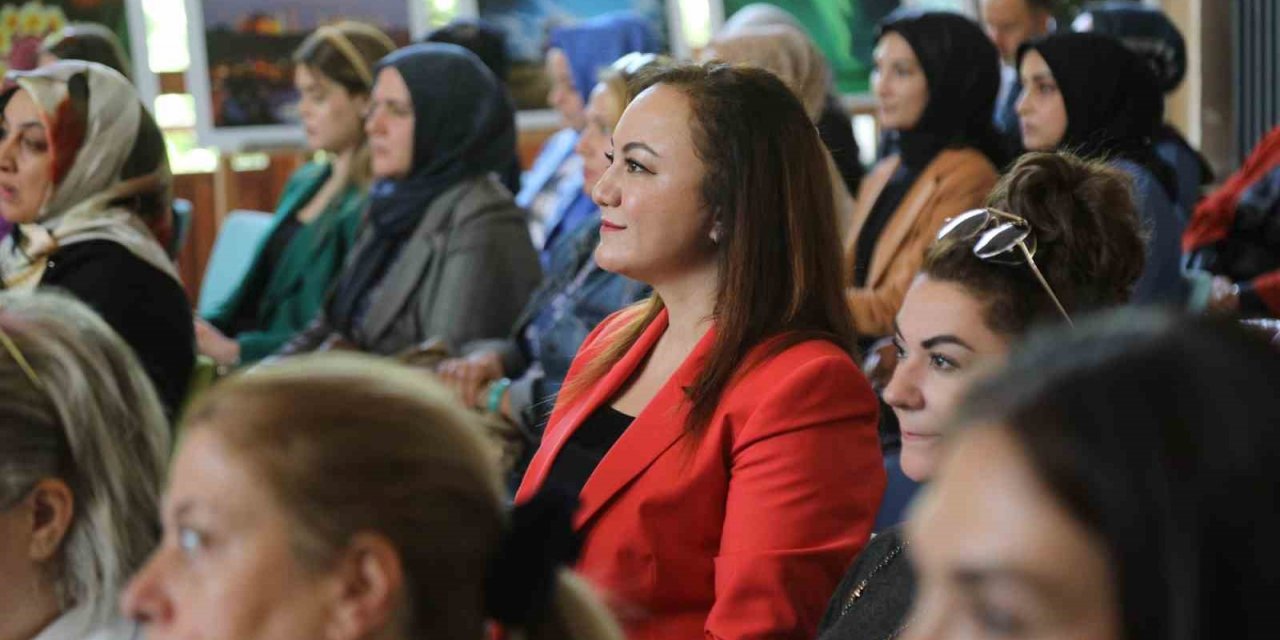 Bahar şenliklerinde kadın STK’ları bir araya geldi