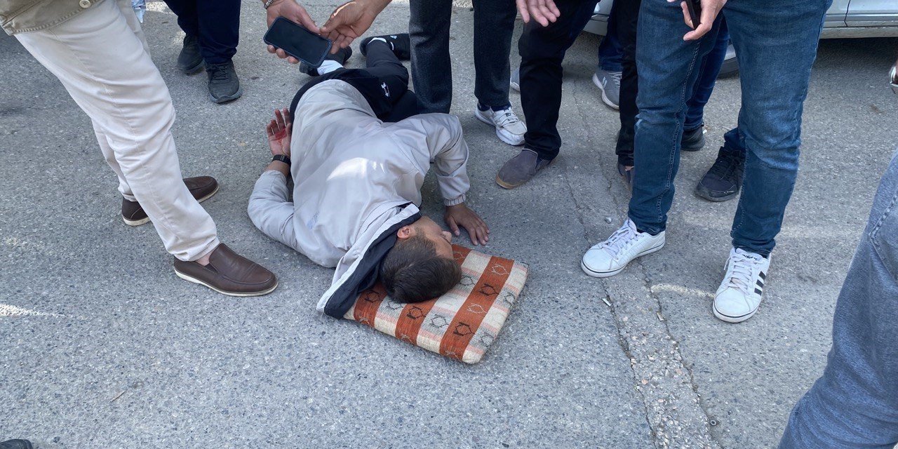 Otomobil yayaya çarptı: 1 yaralı