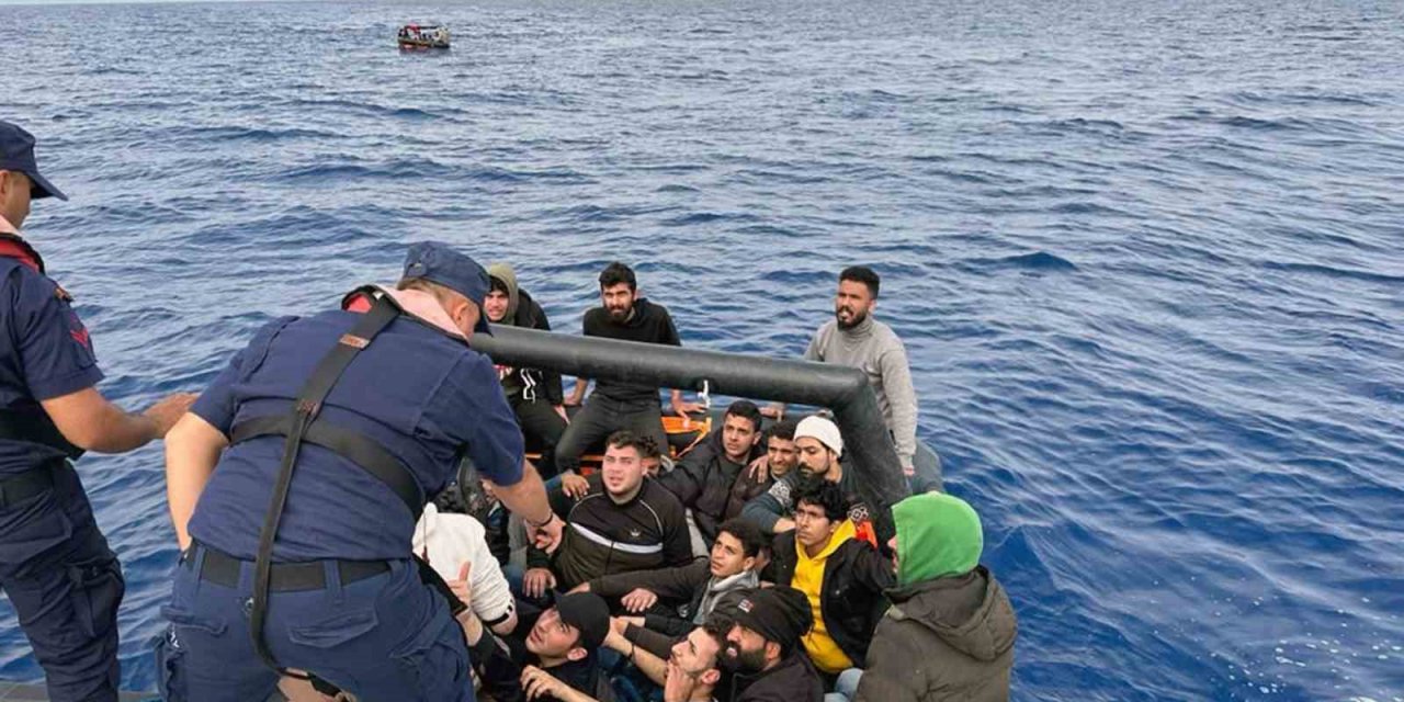 Dalaman’da 46 düzensiz göçmen kurtarıldı