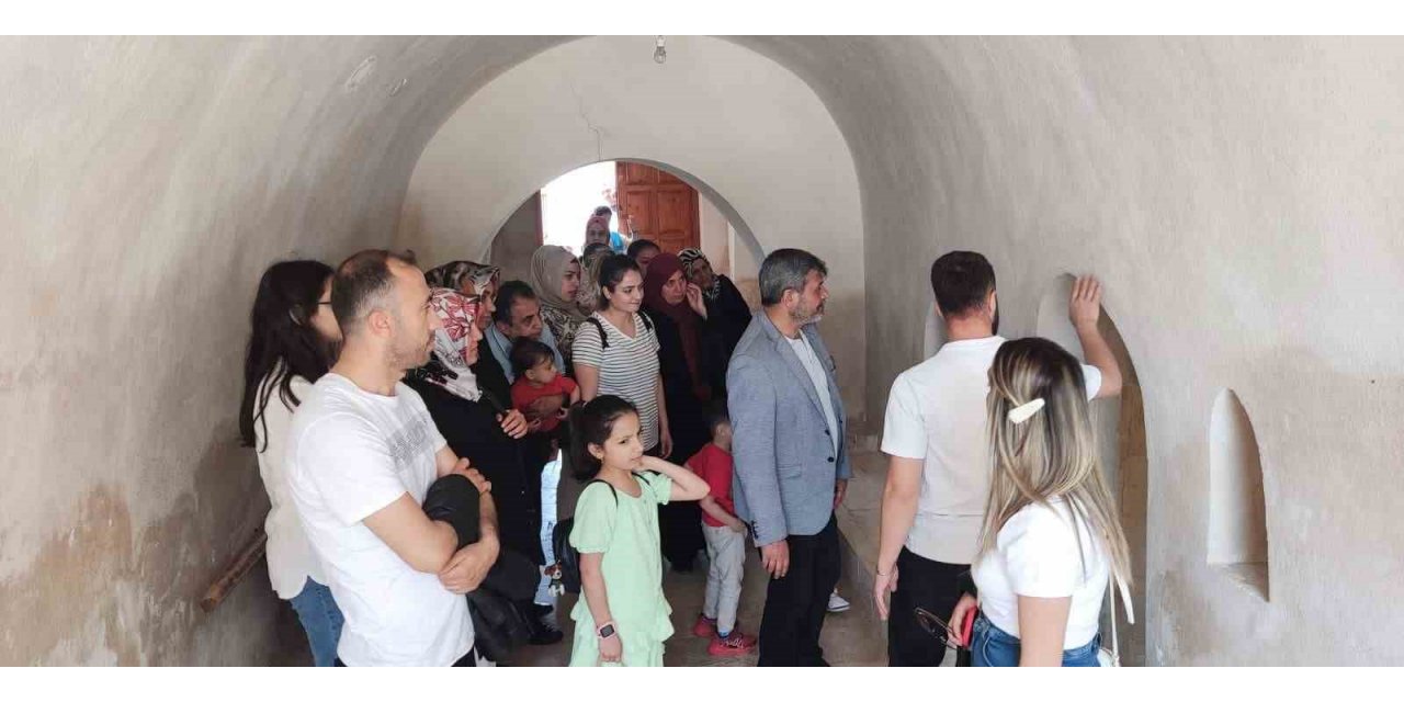 Siirt Belediyesi, depremzede aileleri Tillo kültür gezisinde buluşturdu