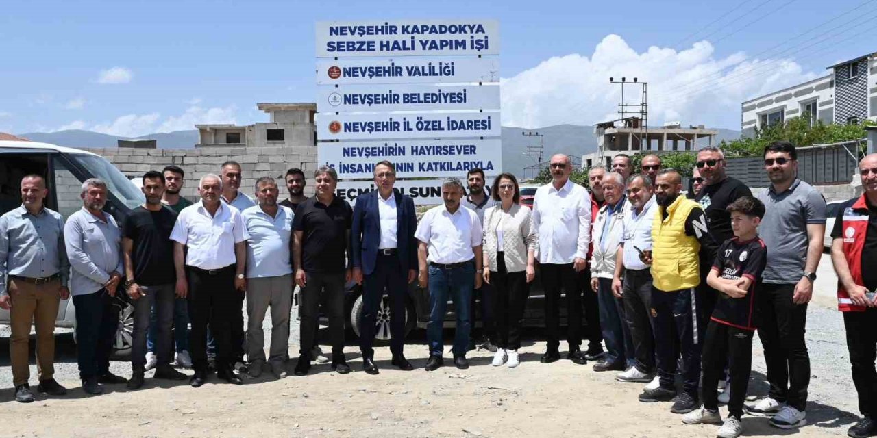 Nevşehir’den deprem bölgesi Hatay’a ’sebze hali’ desteği
