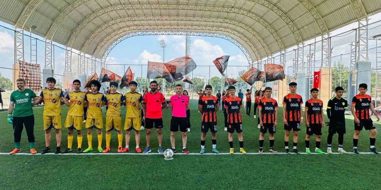 19 Mayıs Atatürk’ü Anma, Gençlik ve Spor Bayramı, futbol turnuvası şampiyonu belli oldu