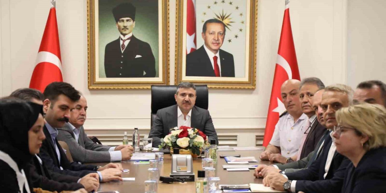 Seçim güvenliği için toplandılar