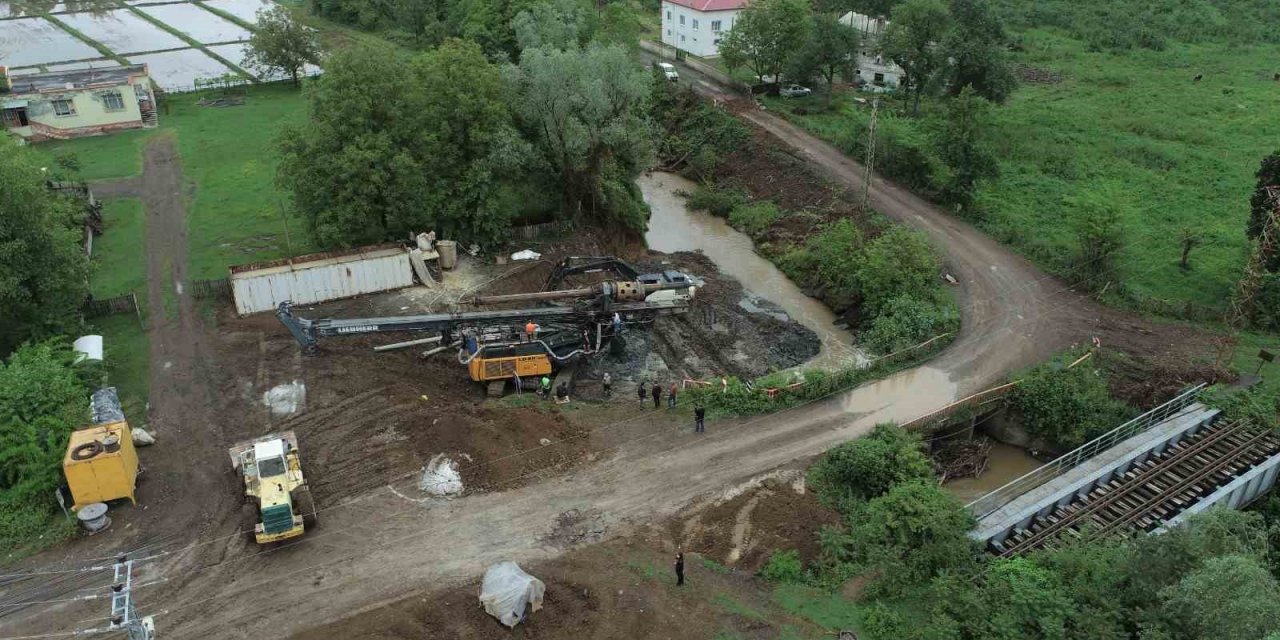 Tekkeköy’e 2 yeni köprü