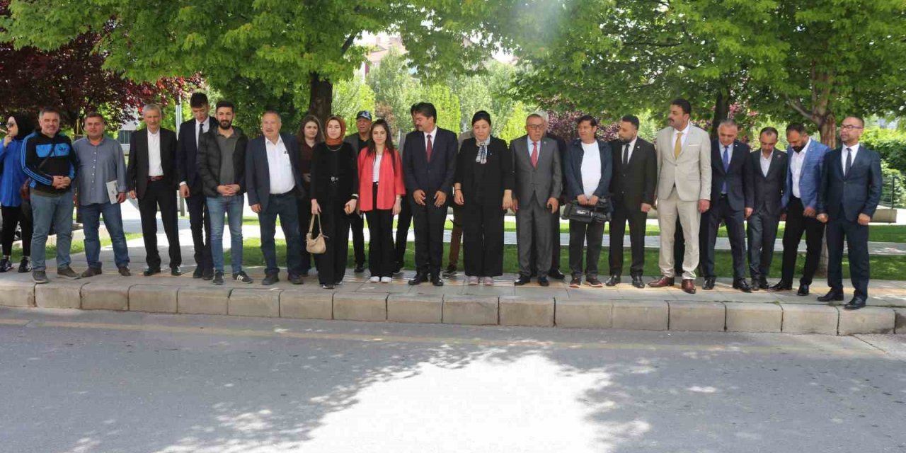 Ünsal: "Cumhur İttifakı ülkemizin birliği ve dirliği için herkes ortak payda da buluştu"