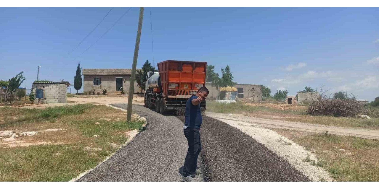 Birecik’te yol çalışmaları devam ediyor