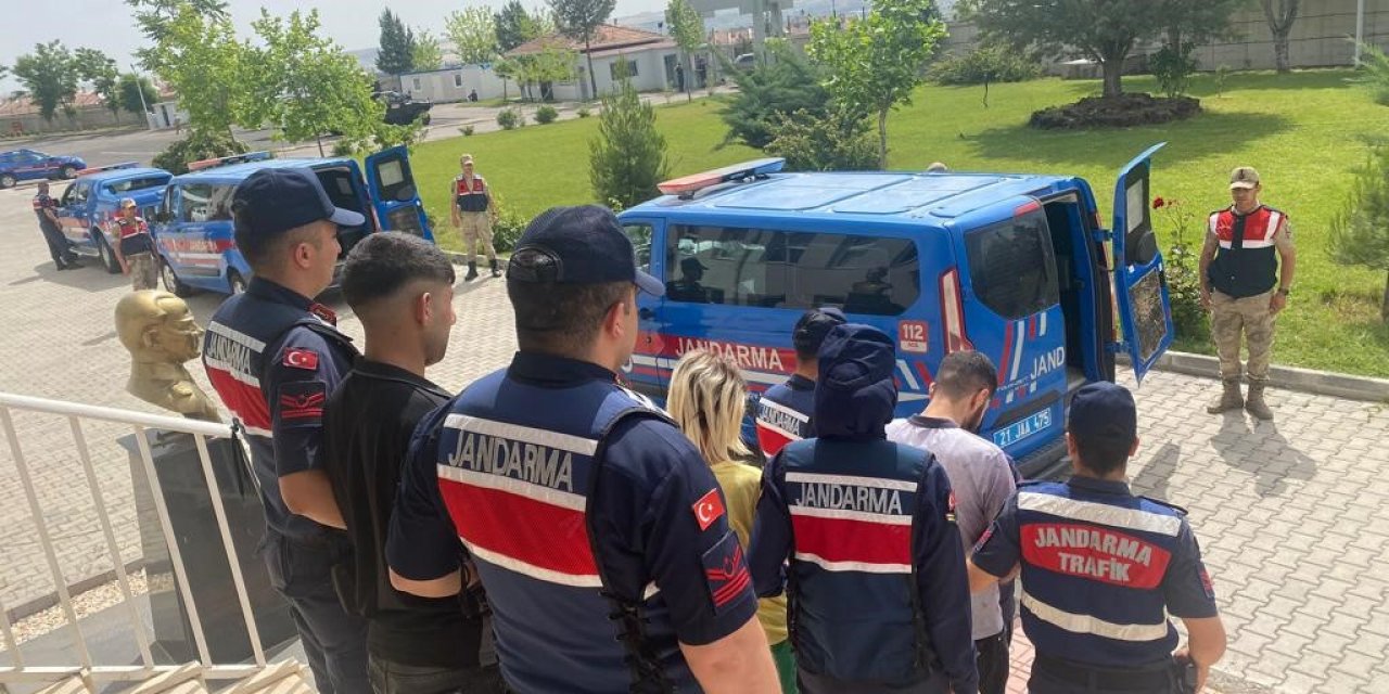 Diyarbakır’da hırsızlık şüphelisi 3 kişi tutuklandı