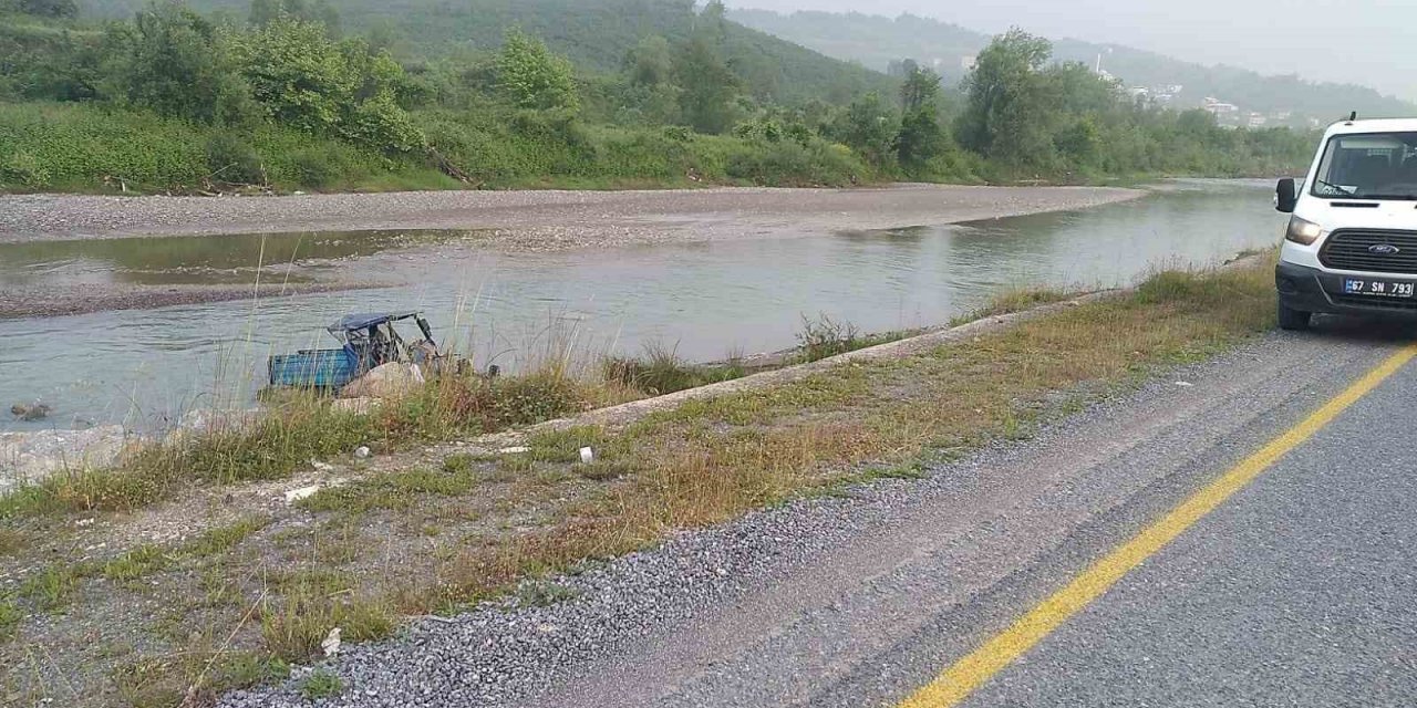 Kaza yaptığı tarım aracını terk edip kayıplara karıştı