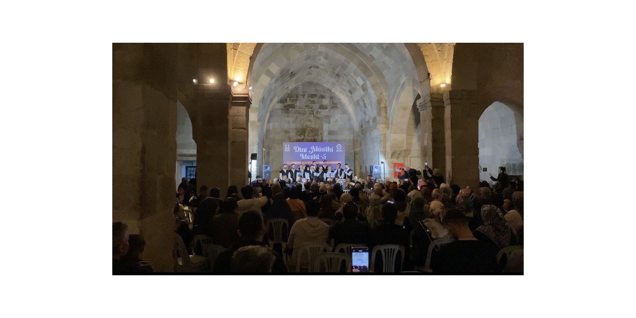 Tarihi mekanda musiki meşki