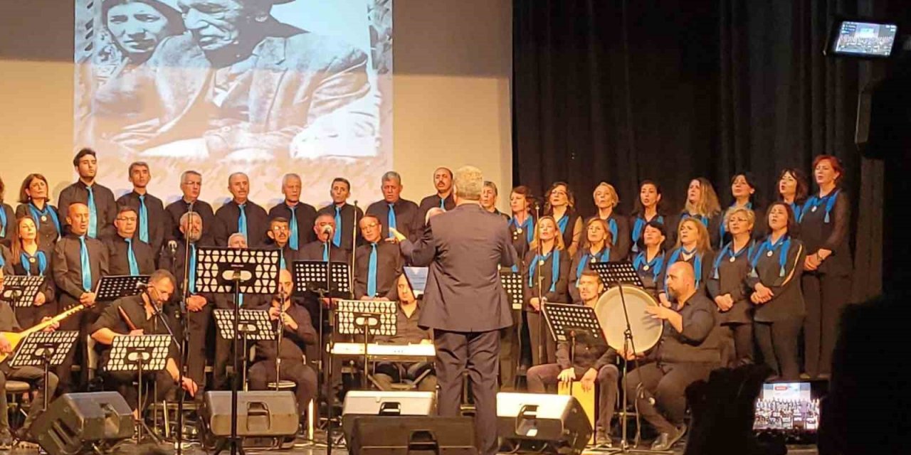 Eskişehir’de ‘Aşık Veysel’i Anma’ konseri düzenledi