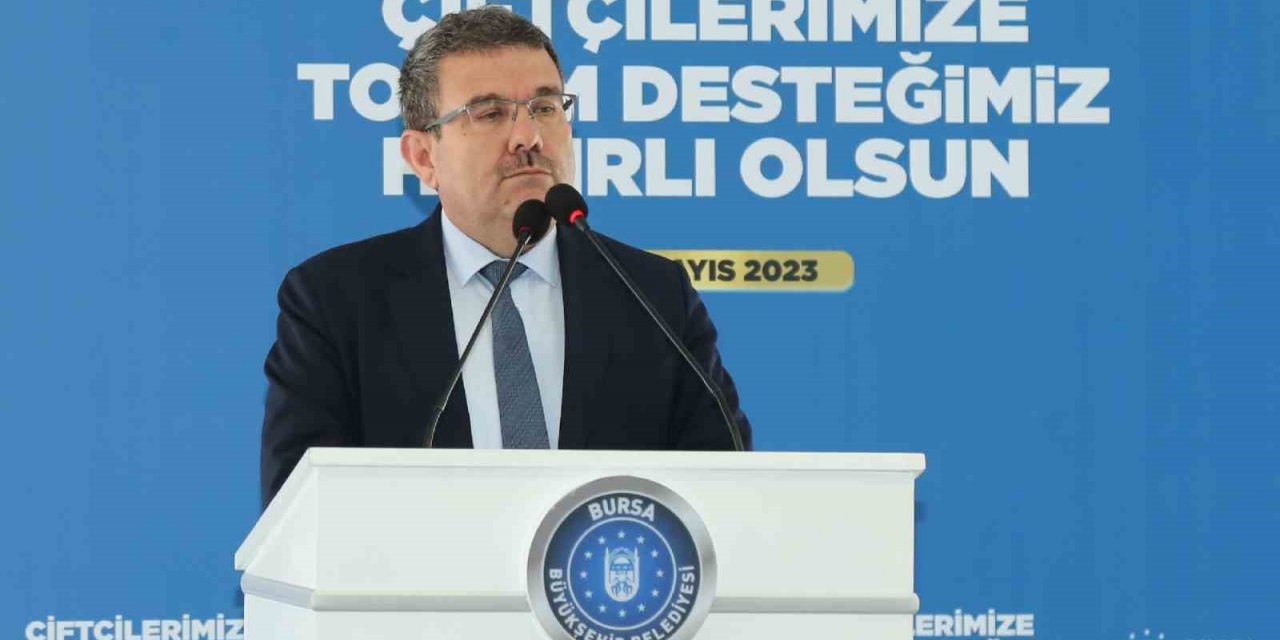 Büyükorhanlı çiftçiye silajlık mısır tohumu