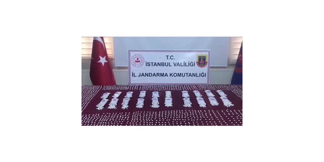 Jandarma’dan uyuşturucu ve tabanca operasyonu