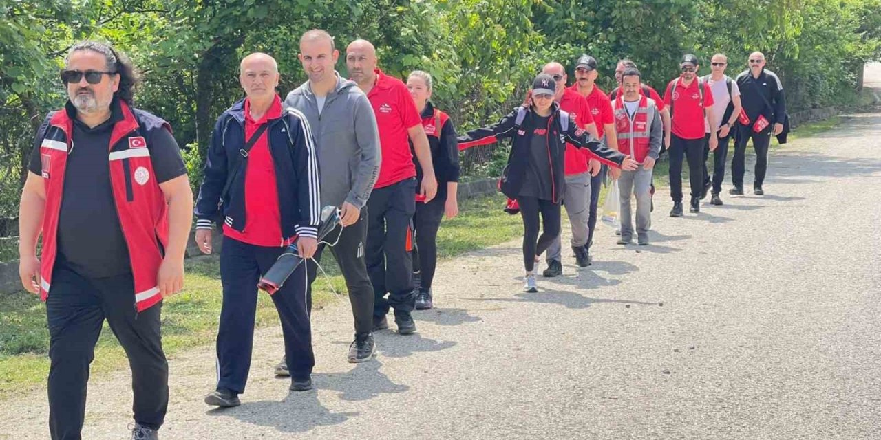 19 kilometre yürüdüler