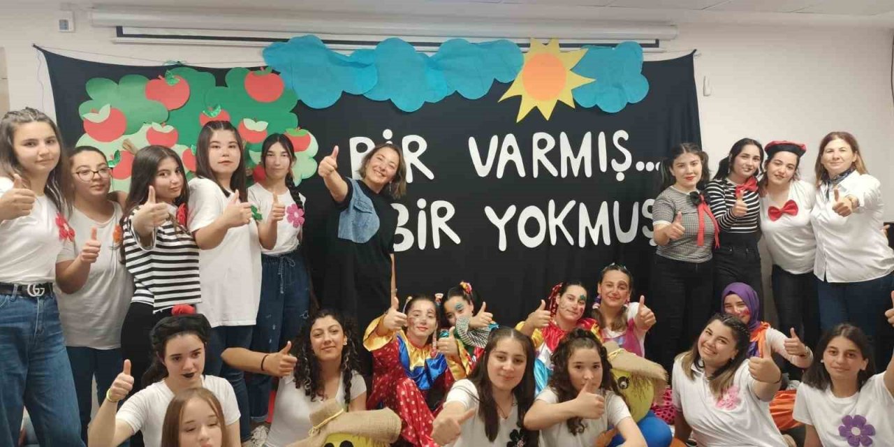 Köyceğiz Şehit Seyhan Yılmaz Mesleki ve Teknik Anadolu Lisesi minikleri güldürdü