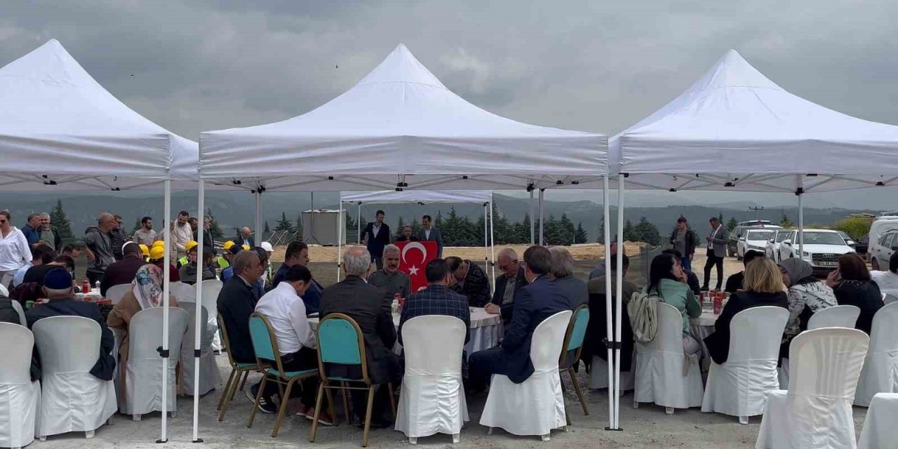 200 kişiye istihdam sağlayacak fabrikanın temeli atıldı