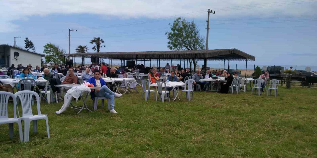 Belediye personelleri kampta eğlendi