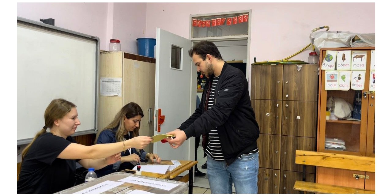 Bursa’da milyonlar sandık başına gitti