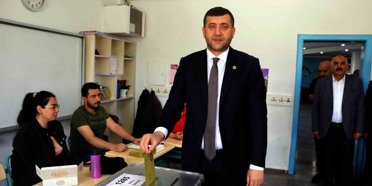 Kayseri Milletvekili Baki Ersoy: Umut ediyorum! Açık ara farkla Recep Tayyip Erdoğan kazanacaktır