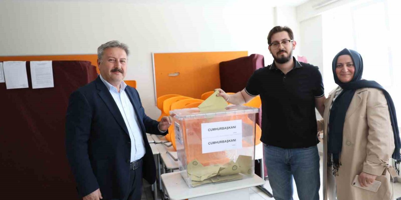 Başkan Palancıoğlu oyunu kullandı