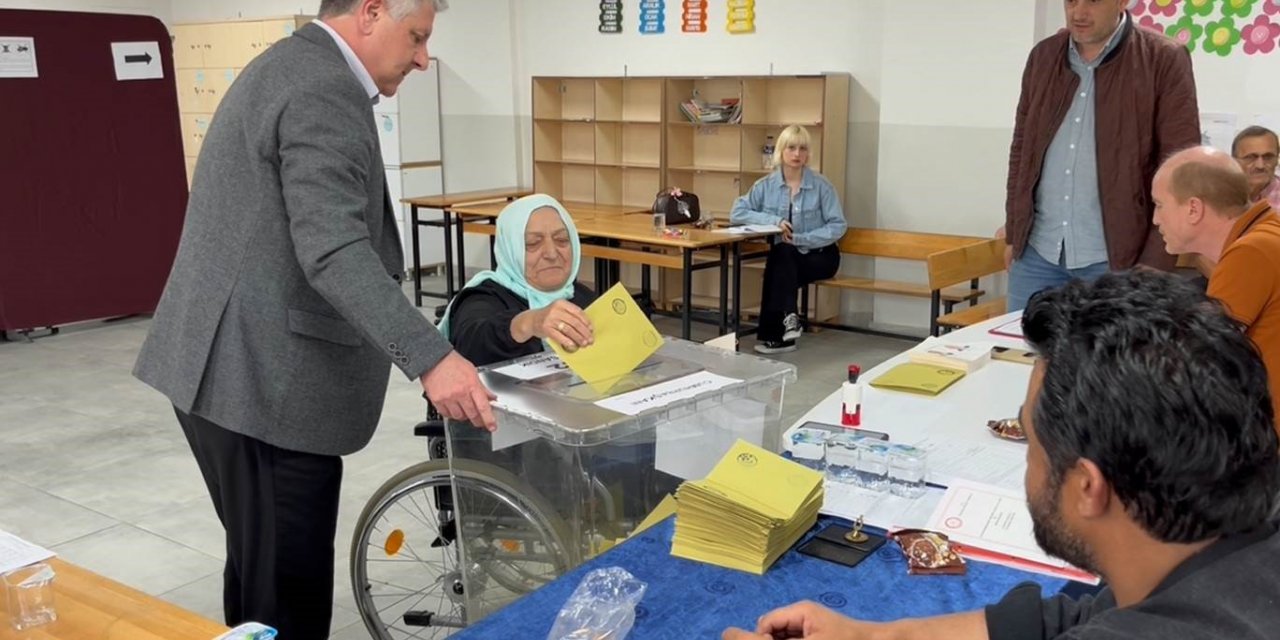 Bartın’da oy verme işlemleri sürüyor