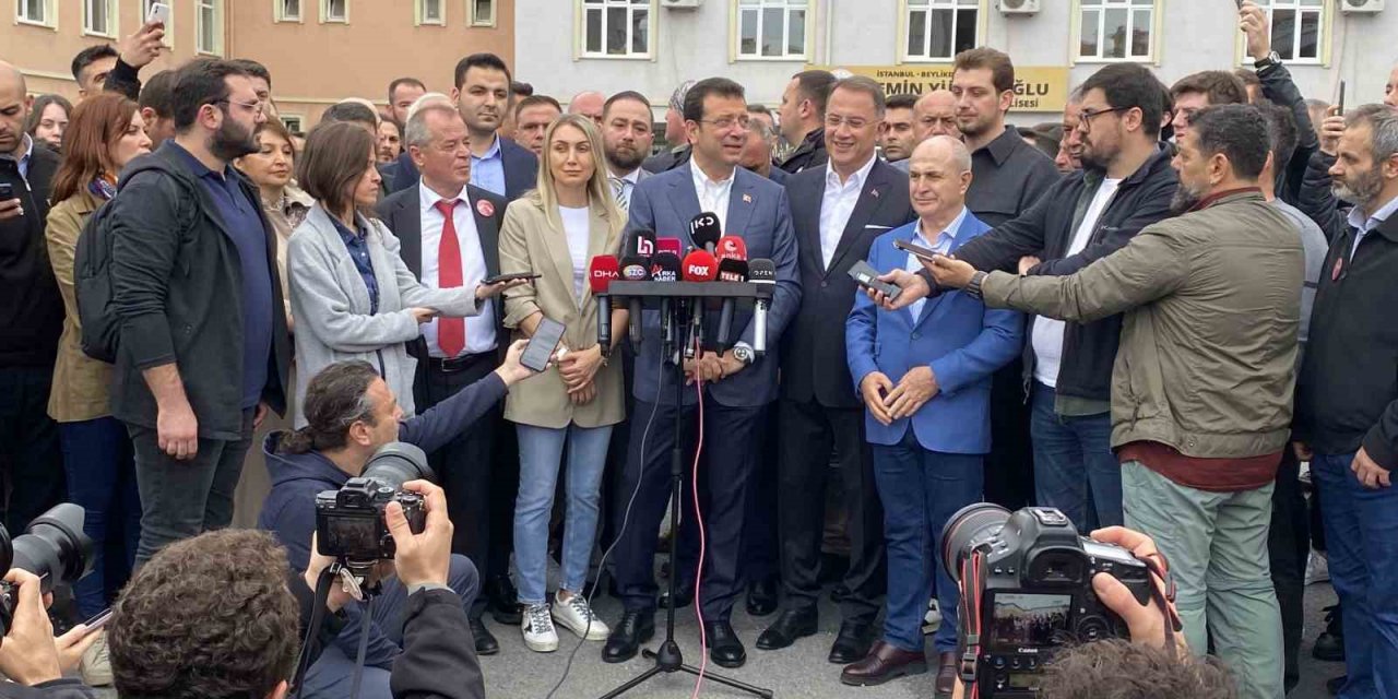 İBB Başkanı Ekrem İmamoğlu, oyunu kullandı