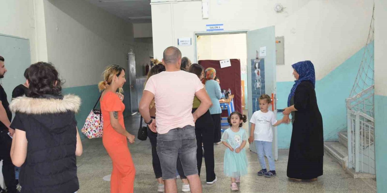 Didimliler ikinci tur için sandık başına gitti