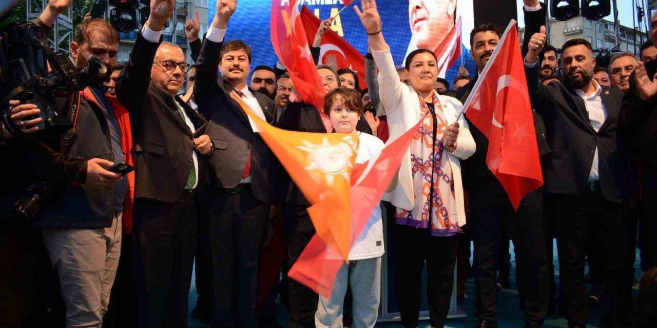AK Parti İl Başkanı Ünsal, "Yeni zaferimiz Kırşehir Belediyesi olacak"