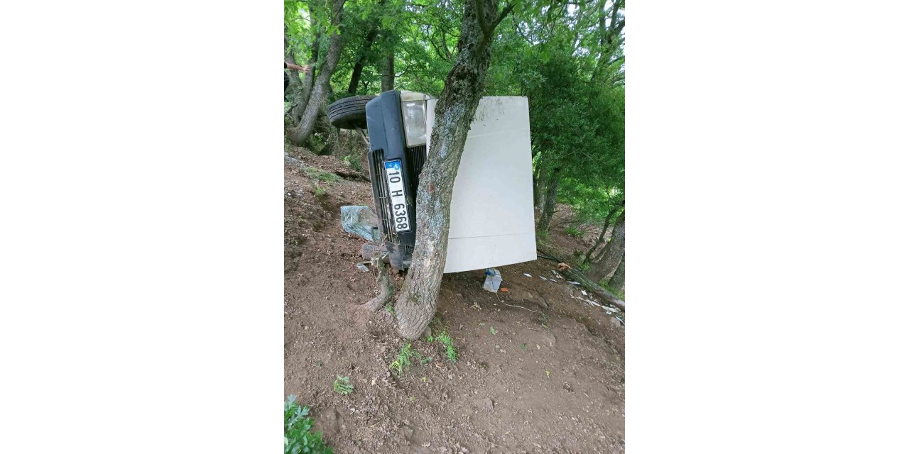 Balya’da otomobil şarampole uçtu: 3 yaralı