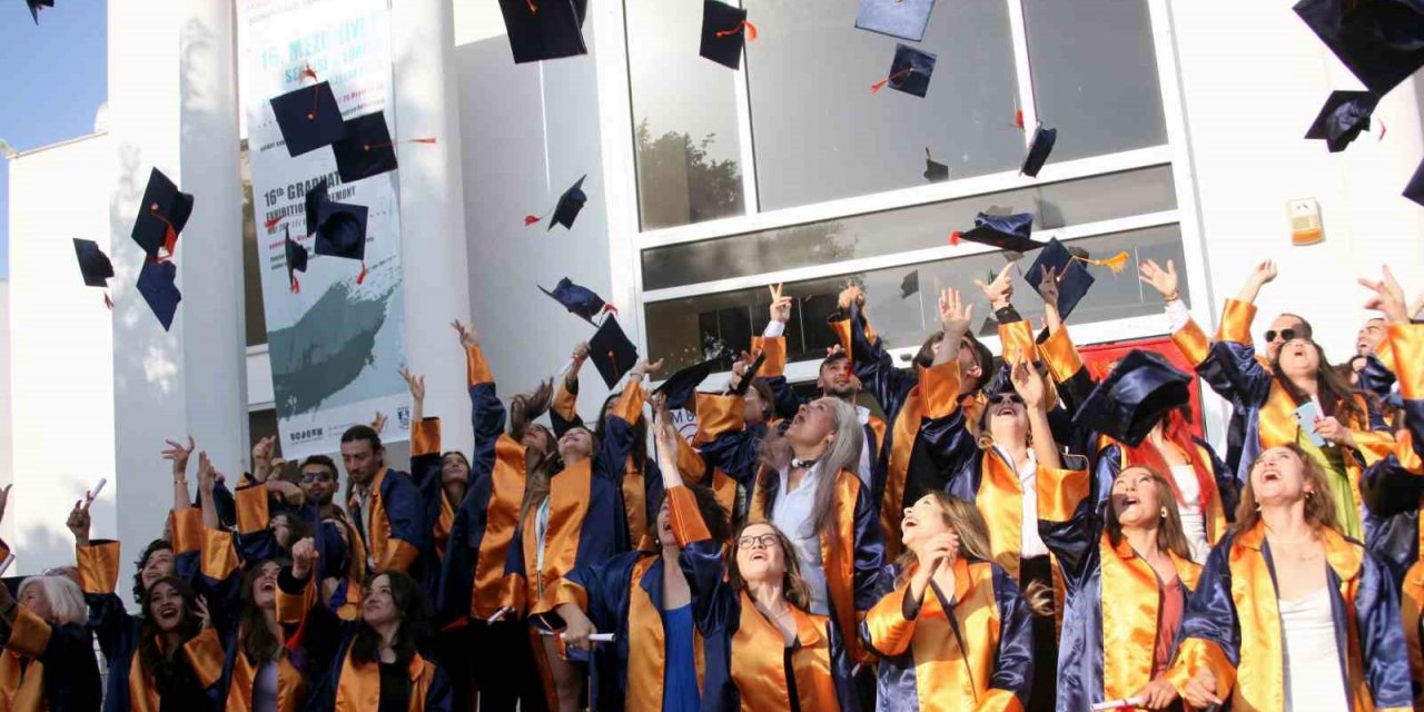 MSKÜ Bodrum GSF’de mezuniyet töreni