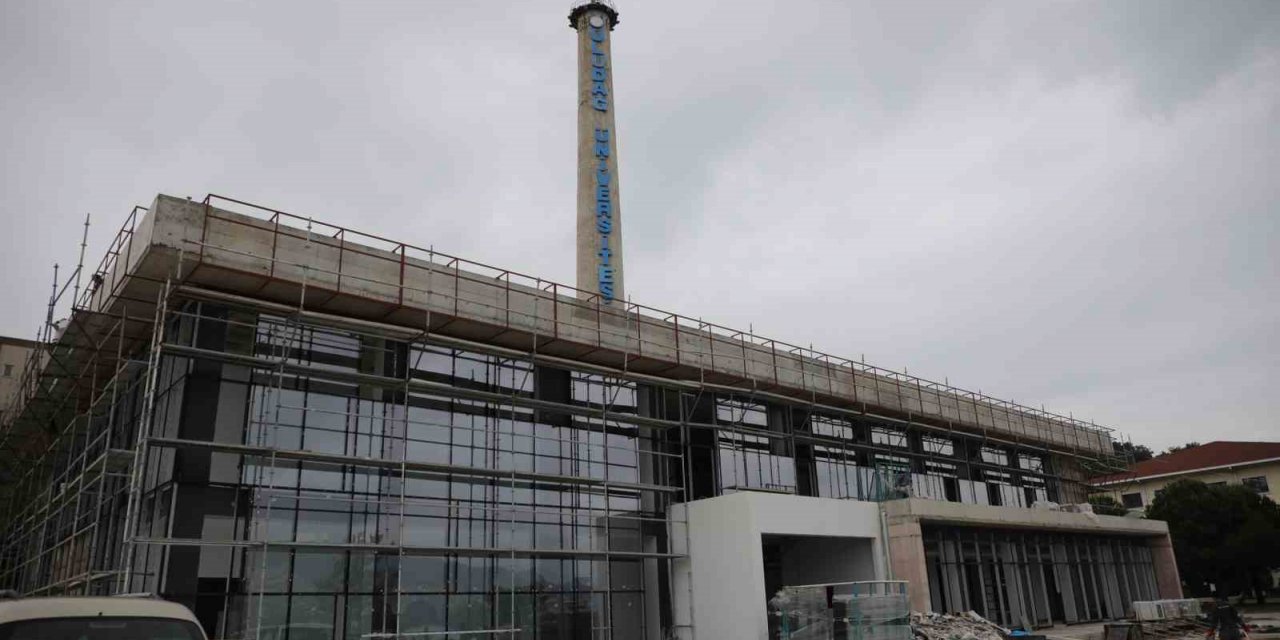 Gemlik’te yükseköğretimin kalitesi öğrenci merkeziyle artacak