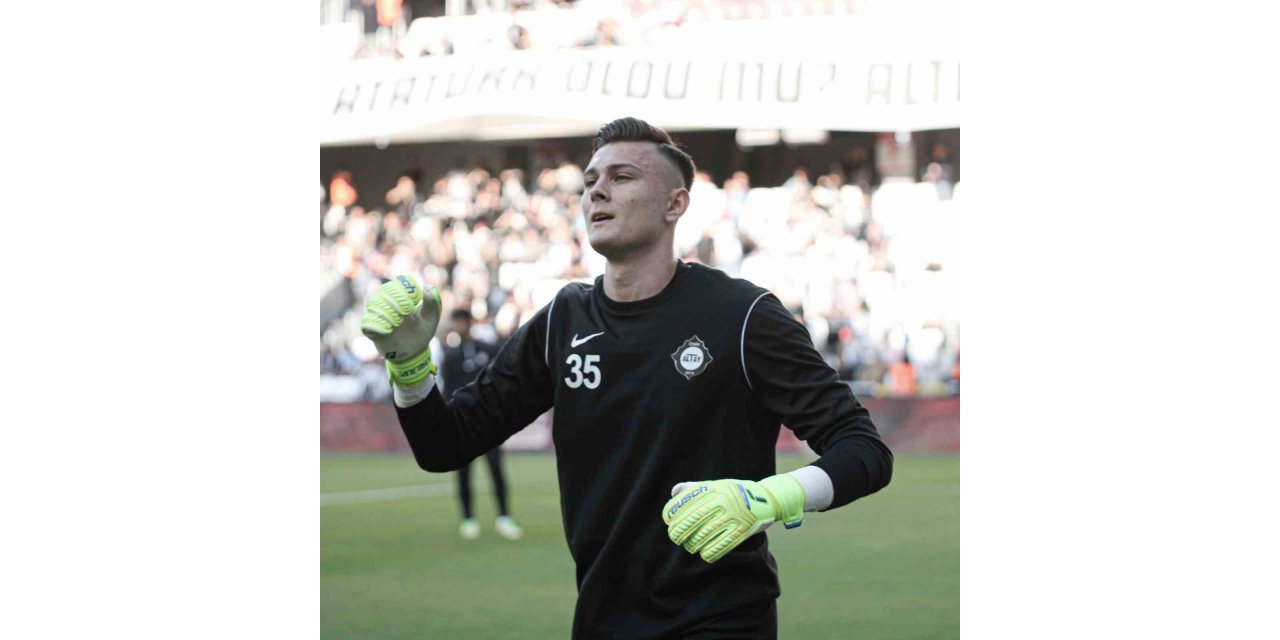 Altay’da Eren Karataş mutluluğu