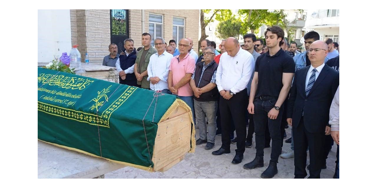 Ayvalık’ta milli eğitim camiasının acı günü