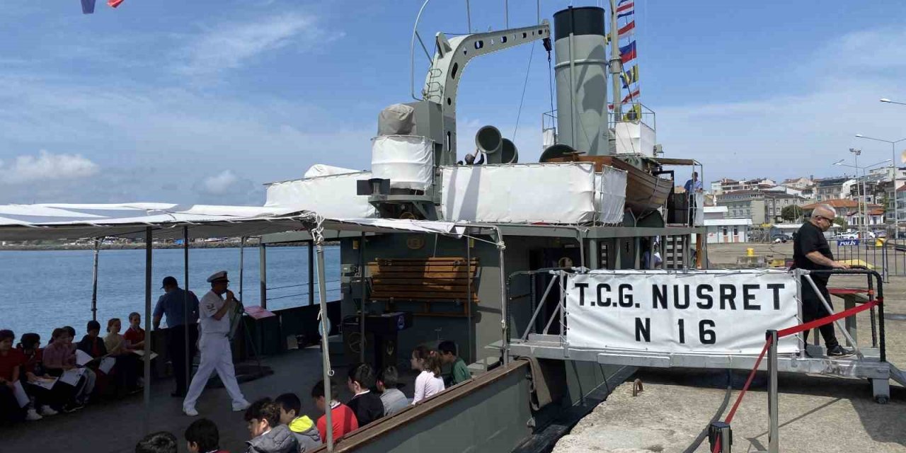 TCG Nusret Gemisi Sinop’ta sergilendi