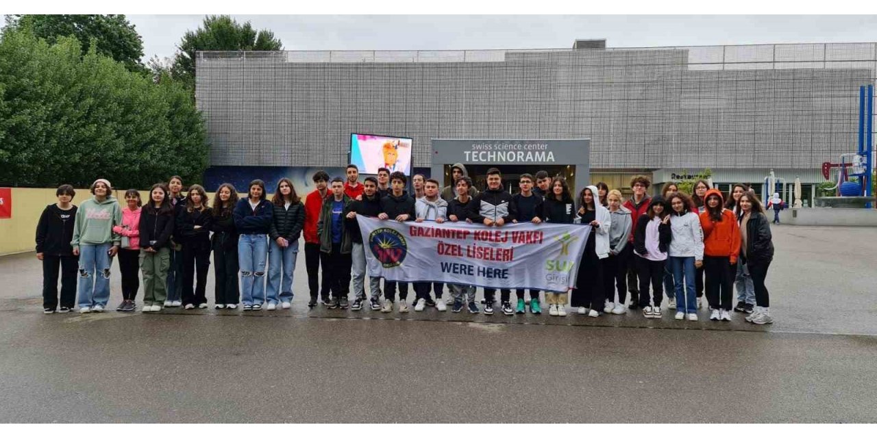 Kolej öğrencilerine Avrupa’da bilim ve kültür gezisi
